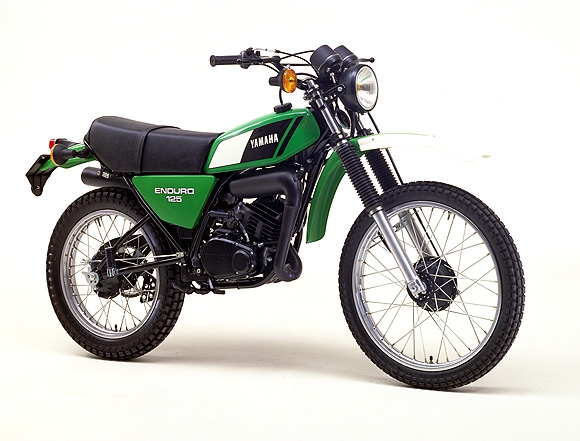 ヤマハ エンデューロ DT125 / YAMAHA ENDURO DT125: 70年代のオートバイ